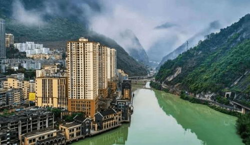 北上广造就中国经济高度发达的幻象,但县城才是中国的真实现状